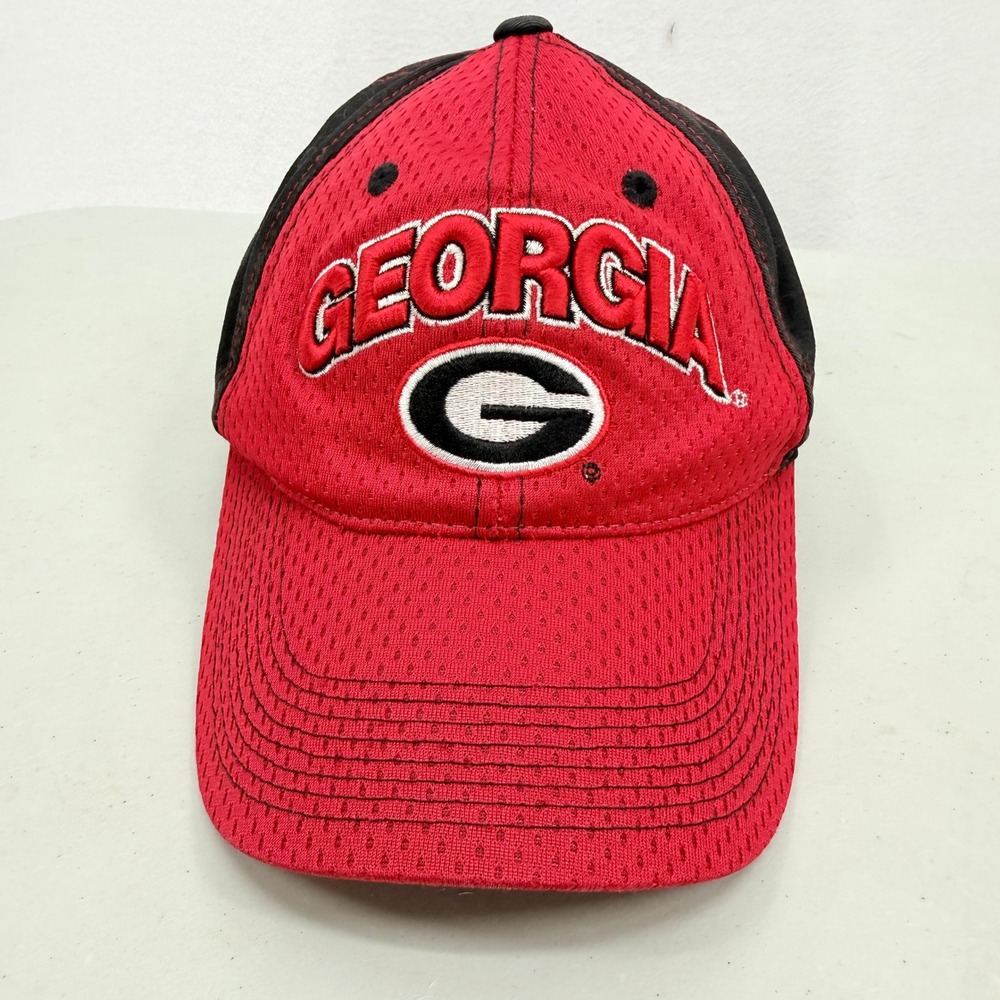Starter  Georgia Bulldogs Baseball Hat Mens OSFA Red‎ Black Embroidered Cap